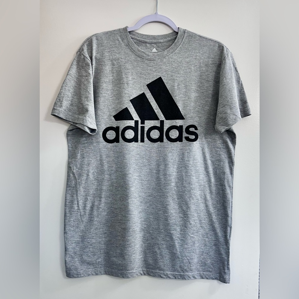 Adidas Golf Heather Gray Logo Tee Shirt Men’s Size M | Athletic Activewear